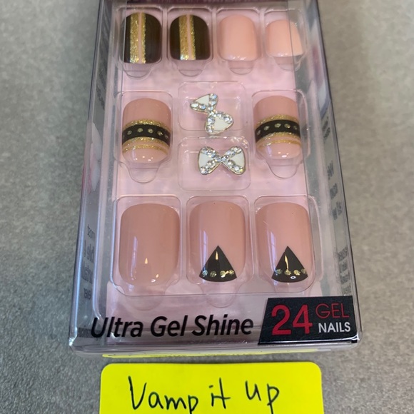 imPRESS 24 Press-On Ultra Gel Shine Nails W/Charm - Picture 5 of 5